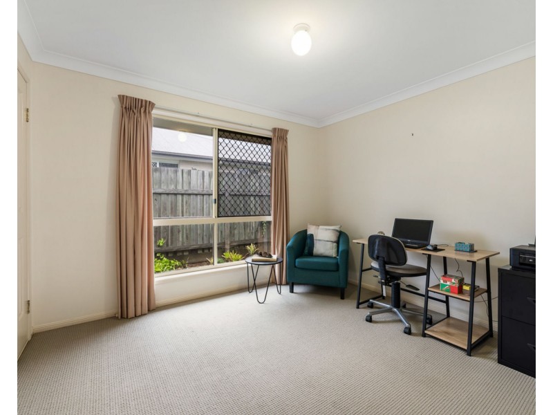 1/1 Meagan Close, Kearneys Spring QLD 4350