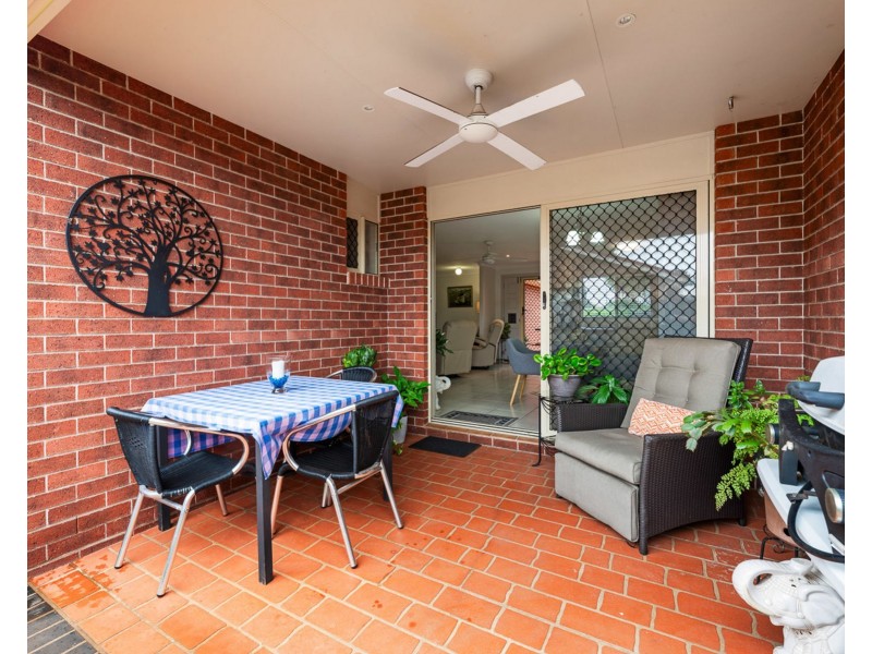 1/1 Meagan Close, Kearneys Spring QLD 4350