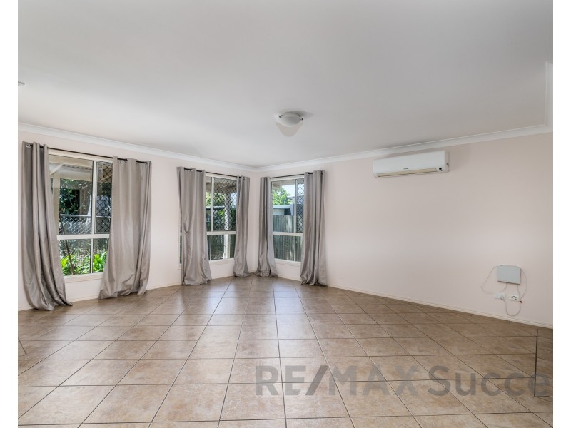 14B Barry Street, Mount Lofty QLD 4350