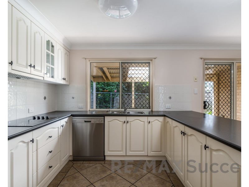 14B Barry Street, Mount Lofty QLD 4350