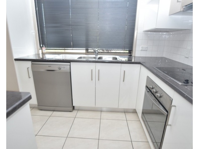 2/48 Cortess Street, Kearneys Spring QLD 4350