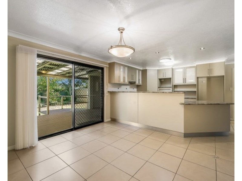 43 Earhart Street, Wilsonton QLD 4350