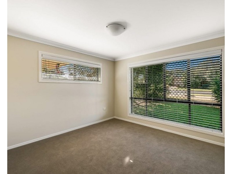 43 Earhart Street, Wilsonton QLD 4350