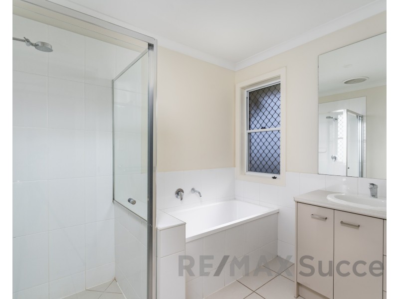 68 Wandsworth Street, Cranley QLD 4350