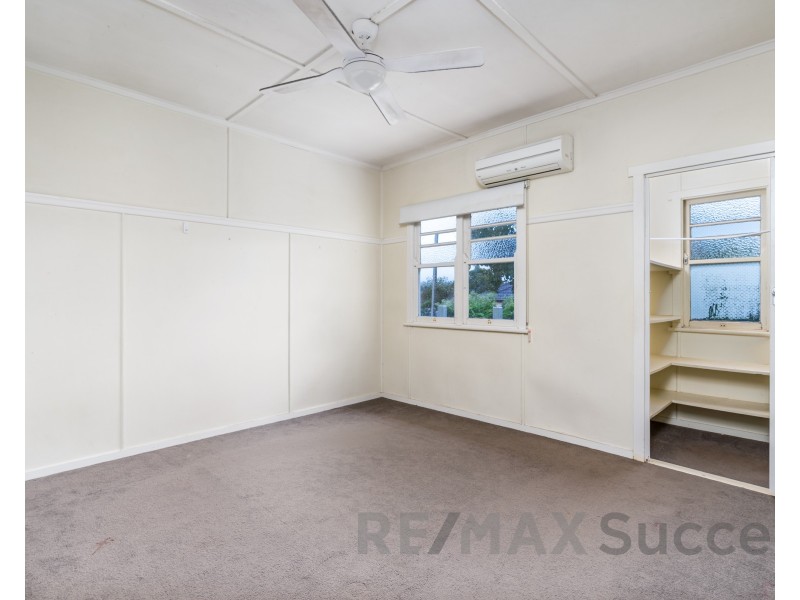 9 Dodd Street, Newtown QLD 4350