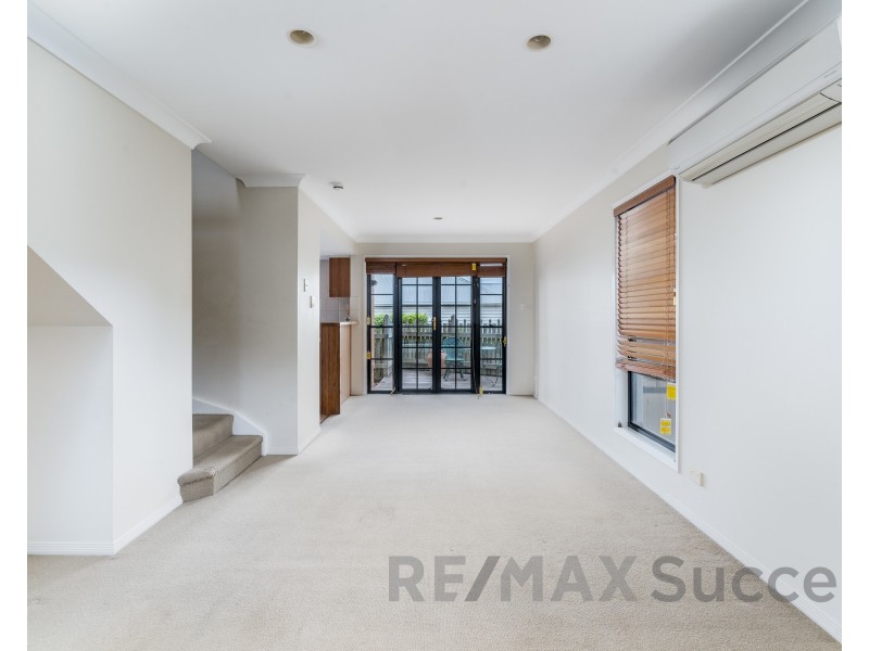 13/1A Stirling Street, East Toowoomba QLD 4350