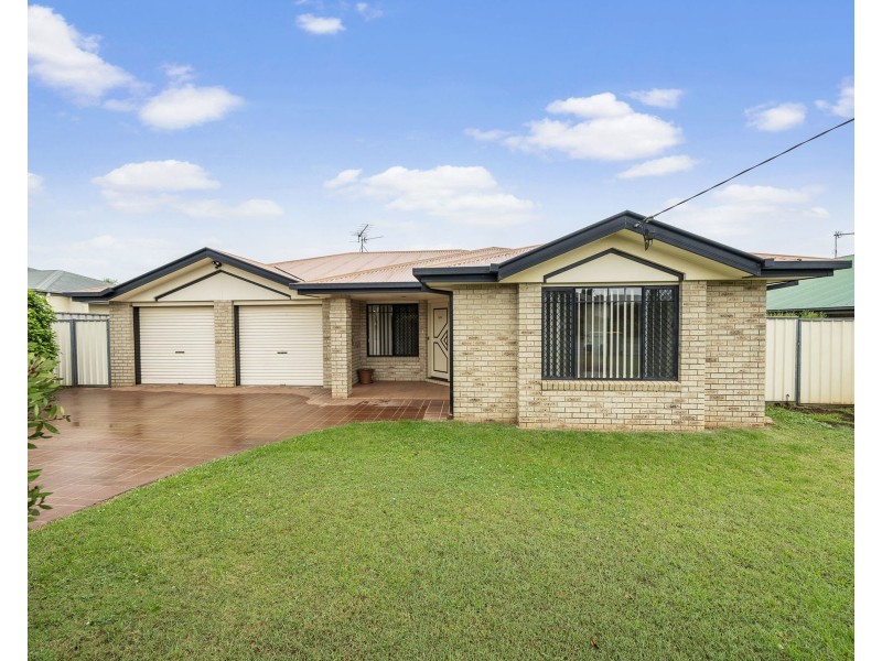 529 Hume Street, Kearneys Spring QLD 4350
