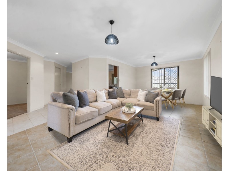 529 Hume Street, Kearneys Spring QLD 4350