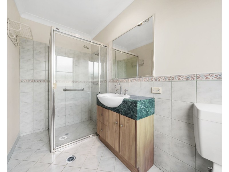 529 Hume Street, Kearneys Spring QLD 4350