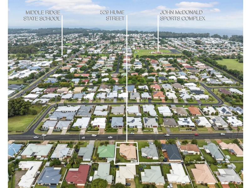 529 Hume Street, Kearneys Spring QLD 4350