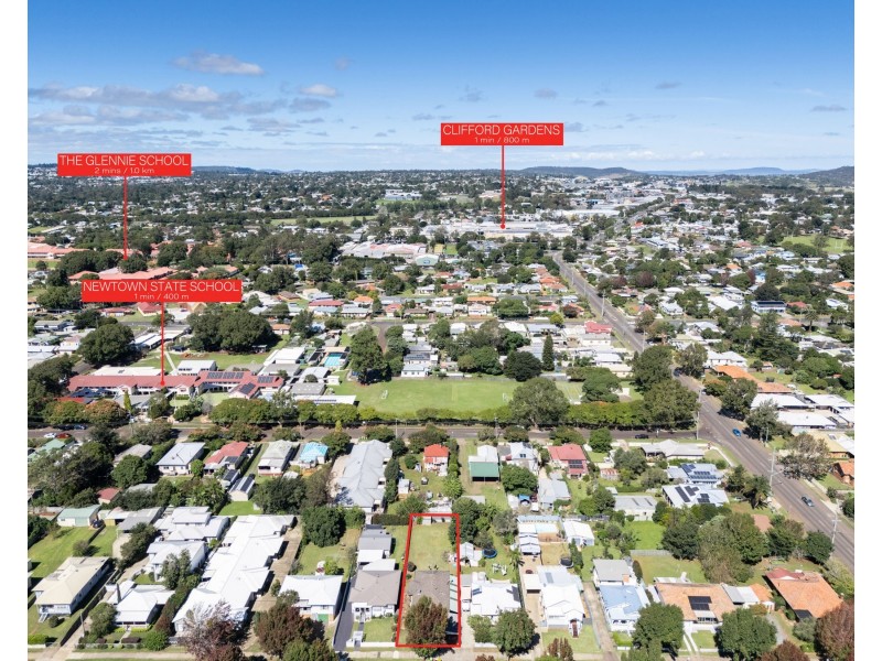 46A Wallace Street, Newtown QLD 4350