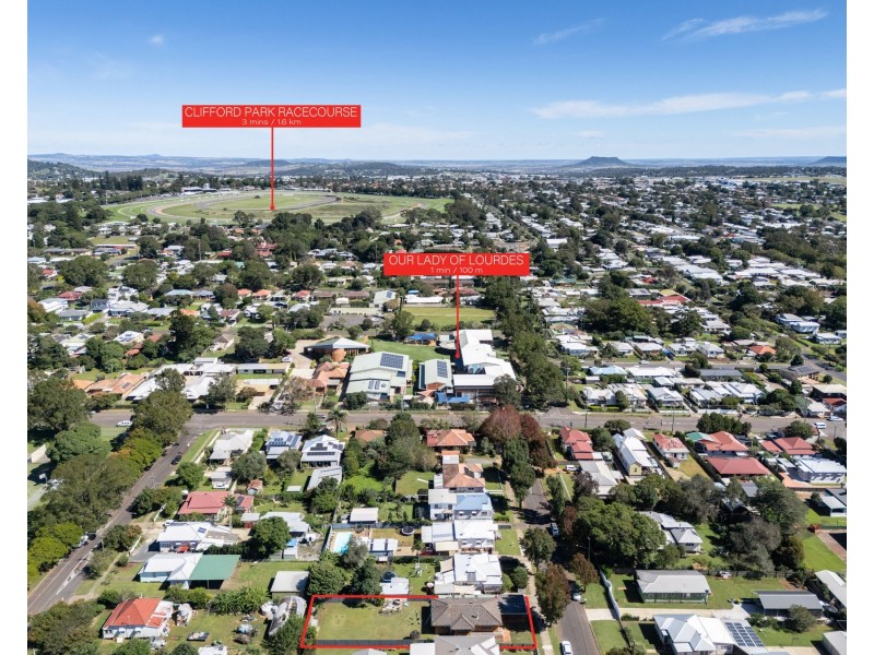 46A Wallace Street, Newtown QLD 4350