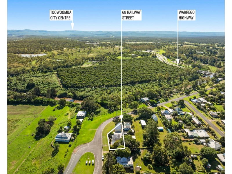 68 Railway Street, Helidon QLD 4344
