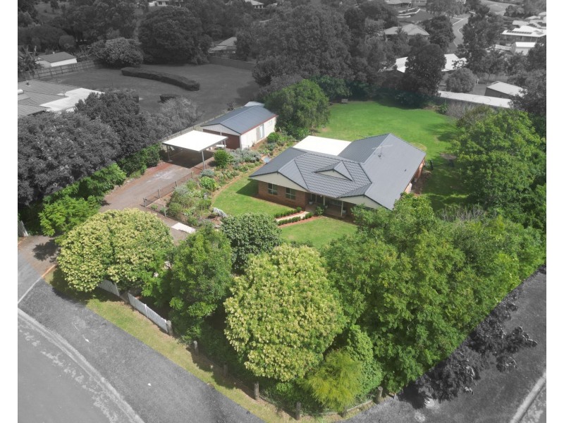 15 De Gruchy Court, Highfields QLD 4352