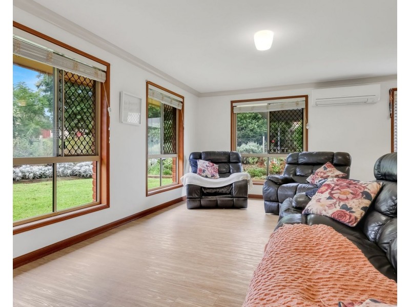 15 De Gruchy Court, Highfields QLD 4352