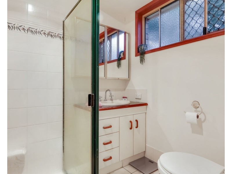 15 De Gruchy Court, Highfields QLD 4352