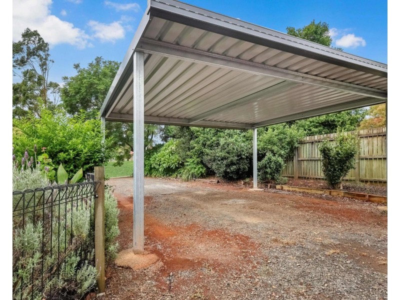 15 De Gruchy Court, Highfields QLD 4352