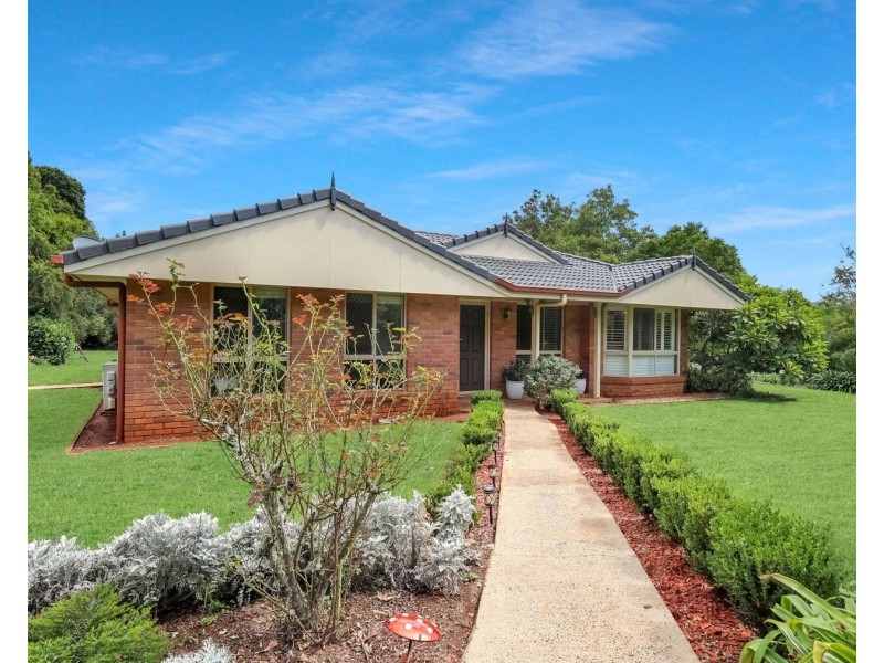 15 De Gruchy Court, Highfields QLD 4352