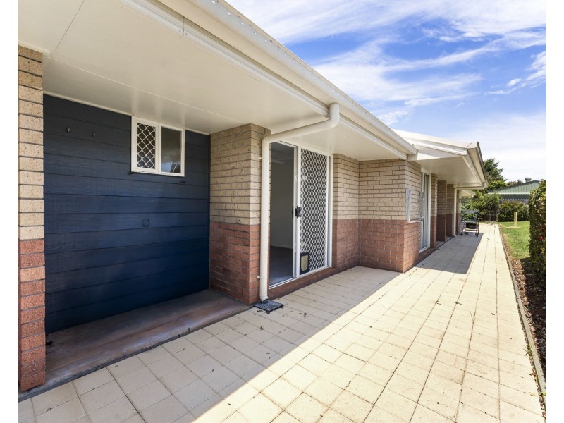 1/306-310 James Street, Harristown QLD 4350
