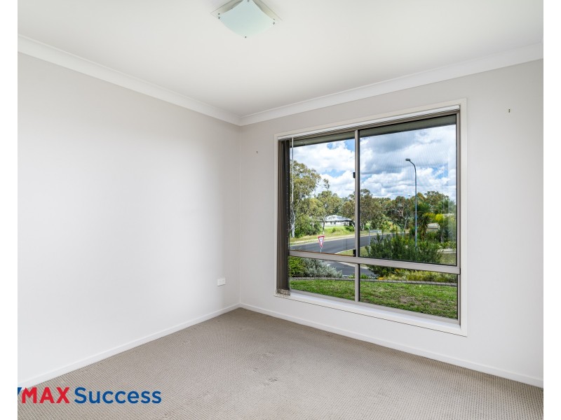 11 Balaroo Drive, Glenvale QLD 4350