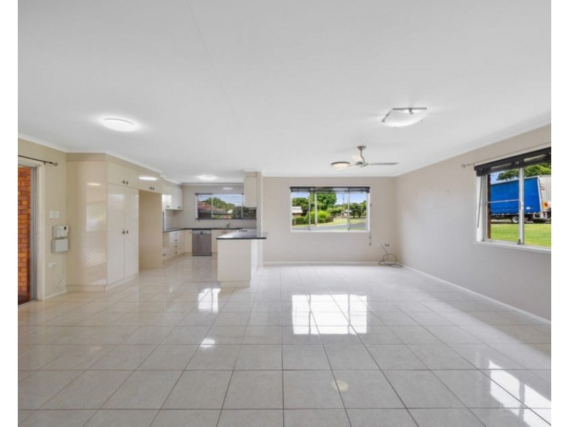 63 Agnes Street, Centenary Heights QLD 4350