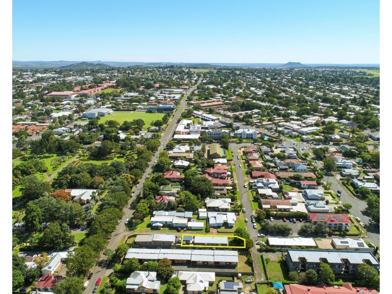 2a Park Lane, Toowoomba City QLD 4350
