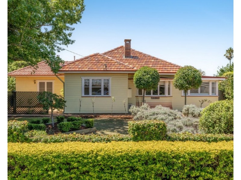 447 Stenner Street, Harristown QLD 4350