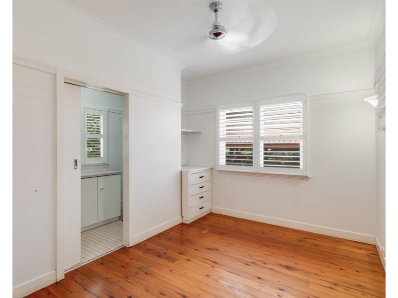 447 Stenner Street, Harristown QLD 4350