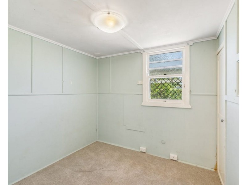 447 Stenner Street, Harristown QLD 4350