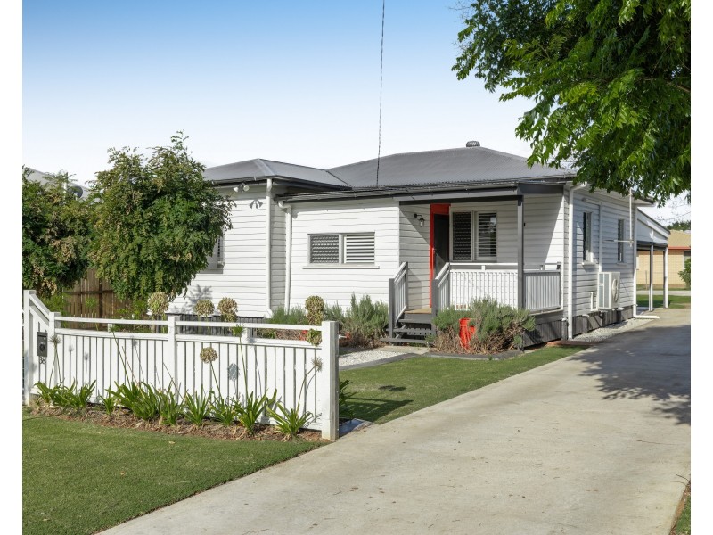 38 Monash Street, Newtown QLD 4350