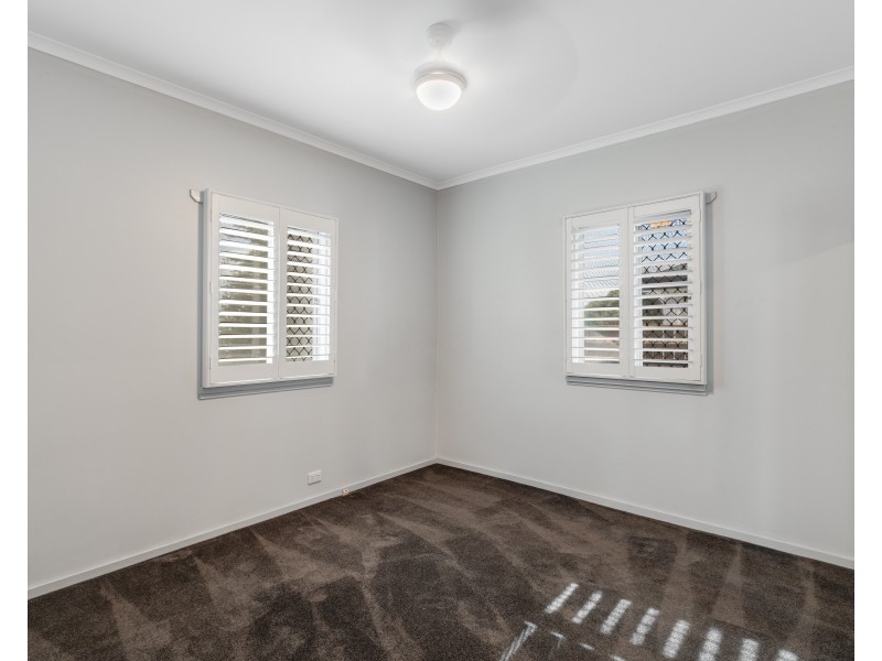 38 Monash Street, Newtown QLD 4350