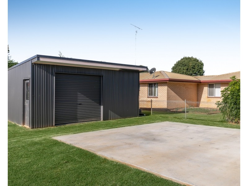 38 Monash Street, Newtown QLD 4350