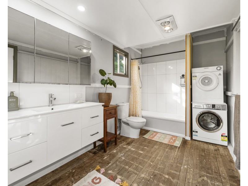 39 Railway Street, Helidon QLD 4344