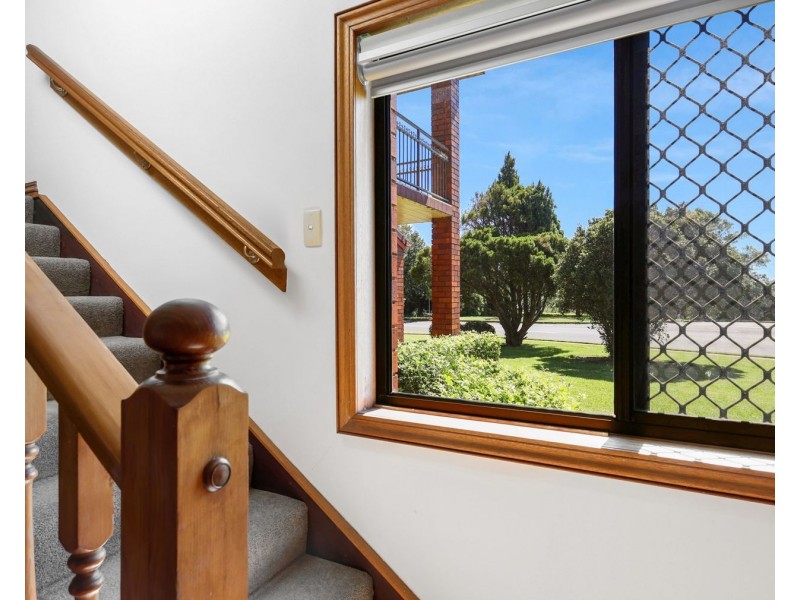 3/2g James Street, Rangeville QLD 4350