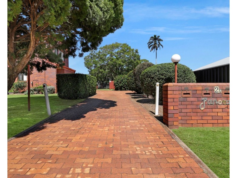 3/2g James Street, Rangeville QLD 4350