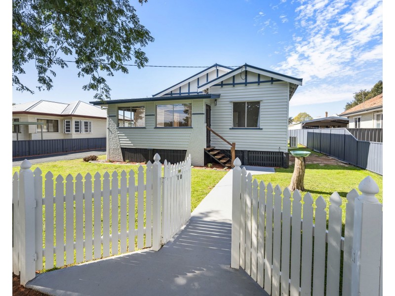 10 Bothwell Street, Newtown QLD 4350
