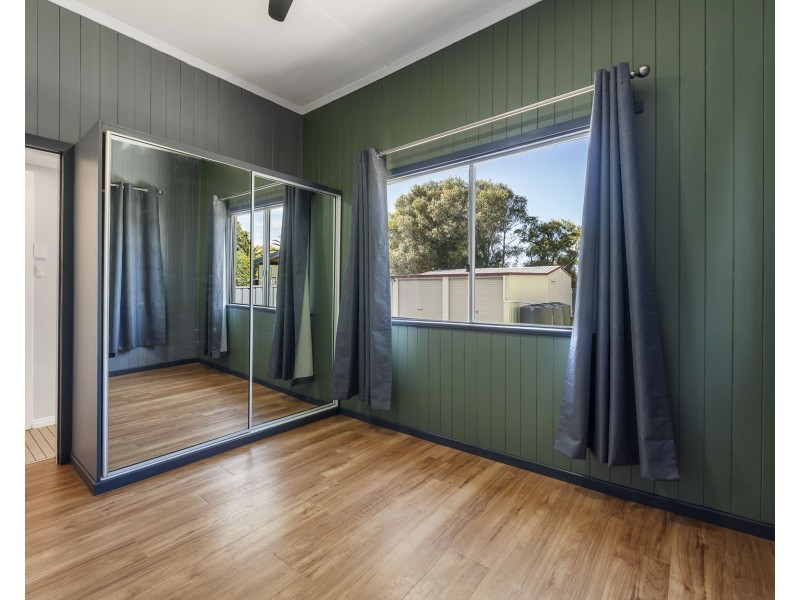 10 Bothwell Street, Newtown QLD 4350