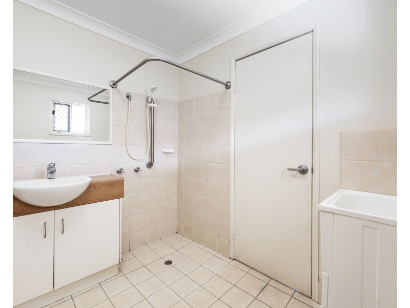 3/306-310 James Street, Harristown QLD 4350