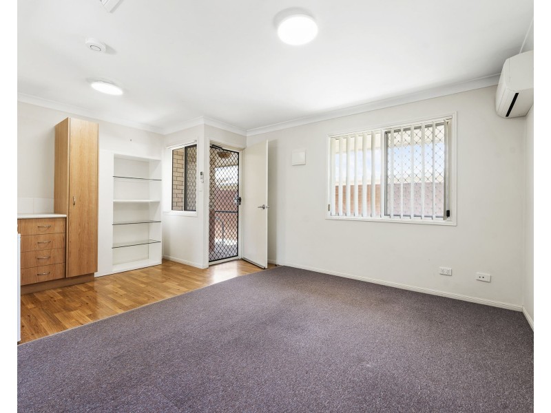3/306-310 James Street, Harristown QLD 4350