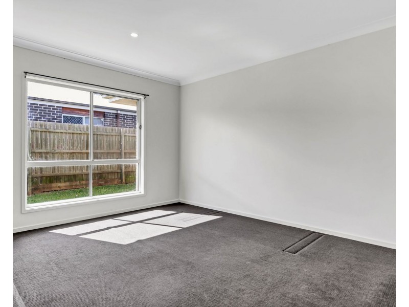 53 Sanctuary Drive, Cranley QLD 4350