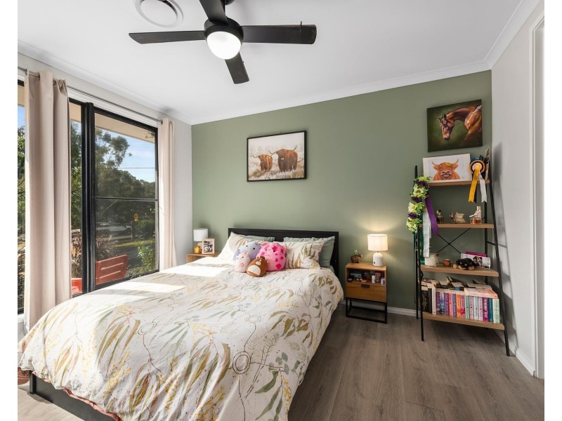1 Horton Place, Regency Downs QLD 4341