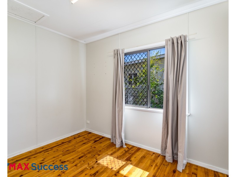 17 Power Street, Harristown QLD 4350