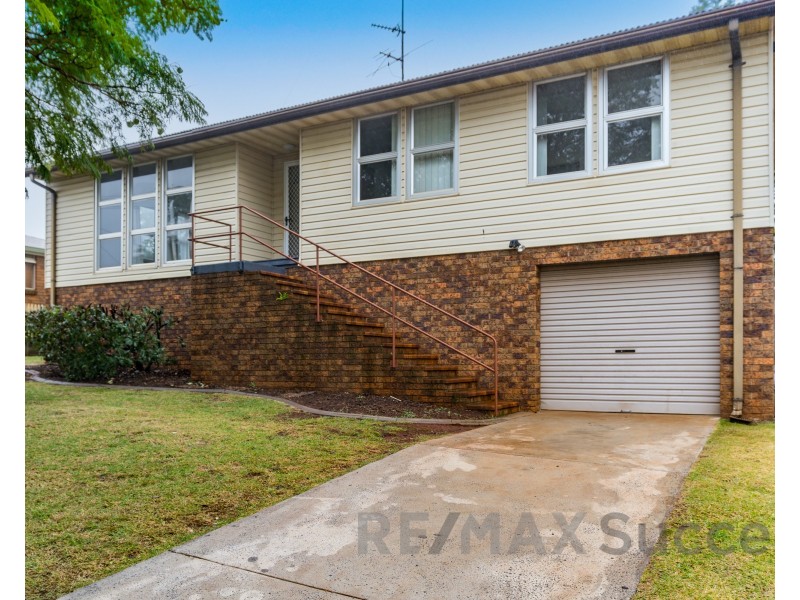 626 Greenwattle Street, Newtown QLD 4350
