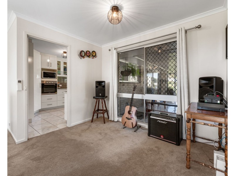 26 Daher Street, Goombungee QLD 4354