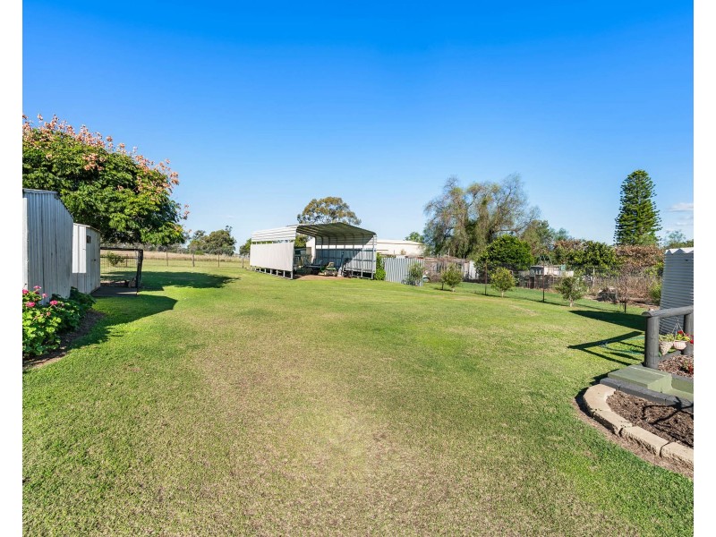 26 Daher Street, Goombungee QLD 4354