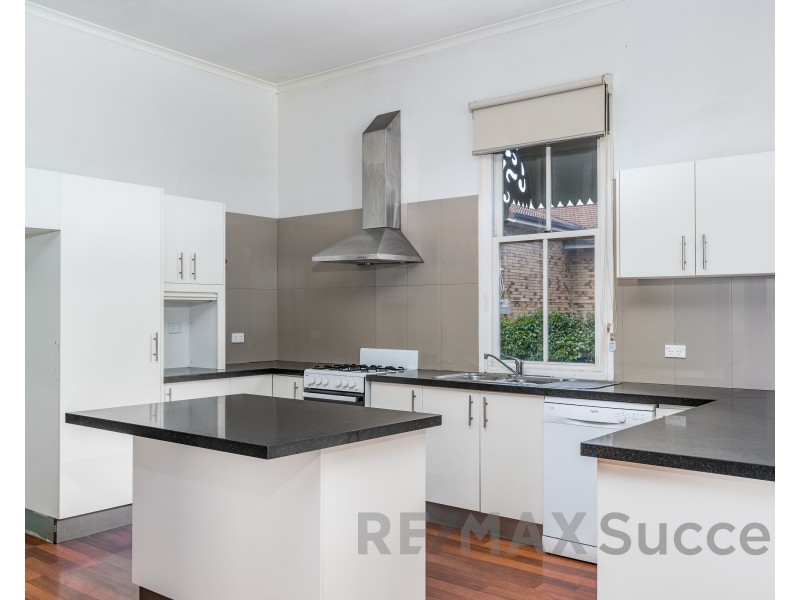 19 Herries Street, East Toowoomba QLD 4350
