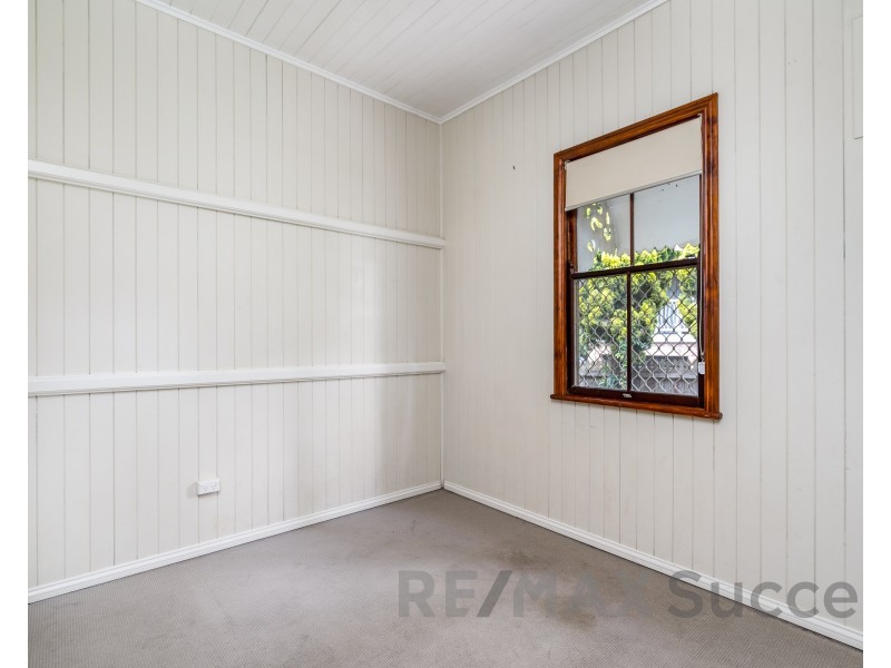 19 Herries Street, East Toowoomba QLD 4350