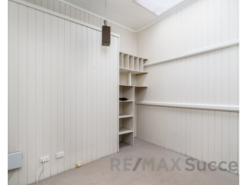 19 Herries Street, East Toowoomba QLD 4350