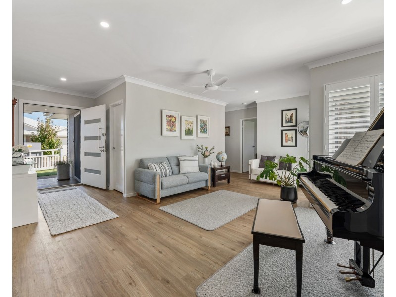 18 Ryder Avenue, Highfields QLD 4352