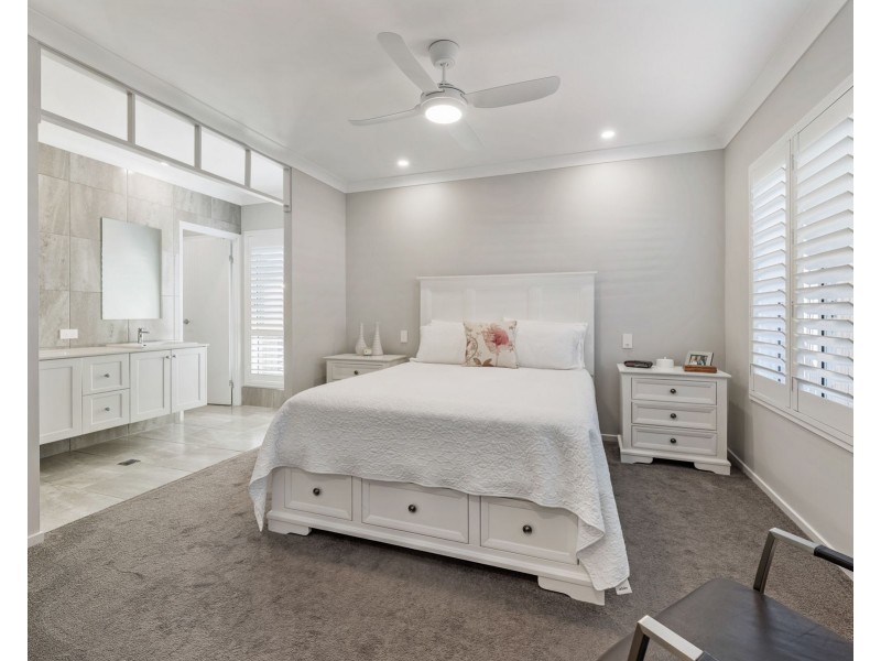 18 Ryder Avenue, Highfields QLD 4352